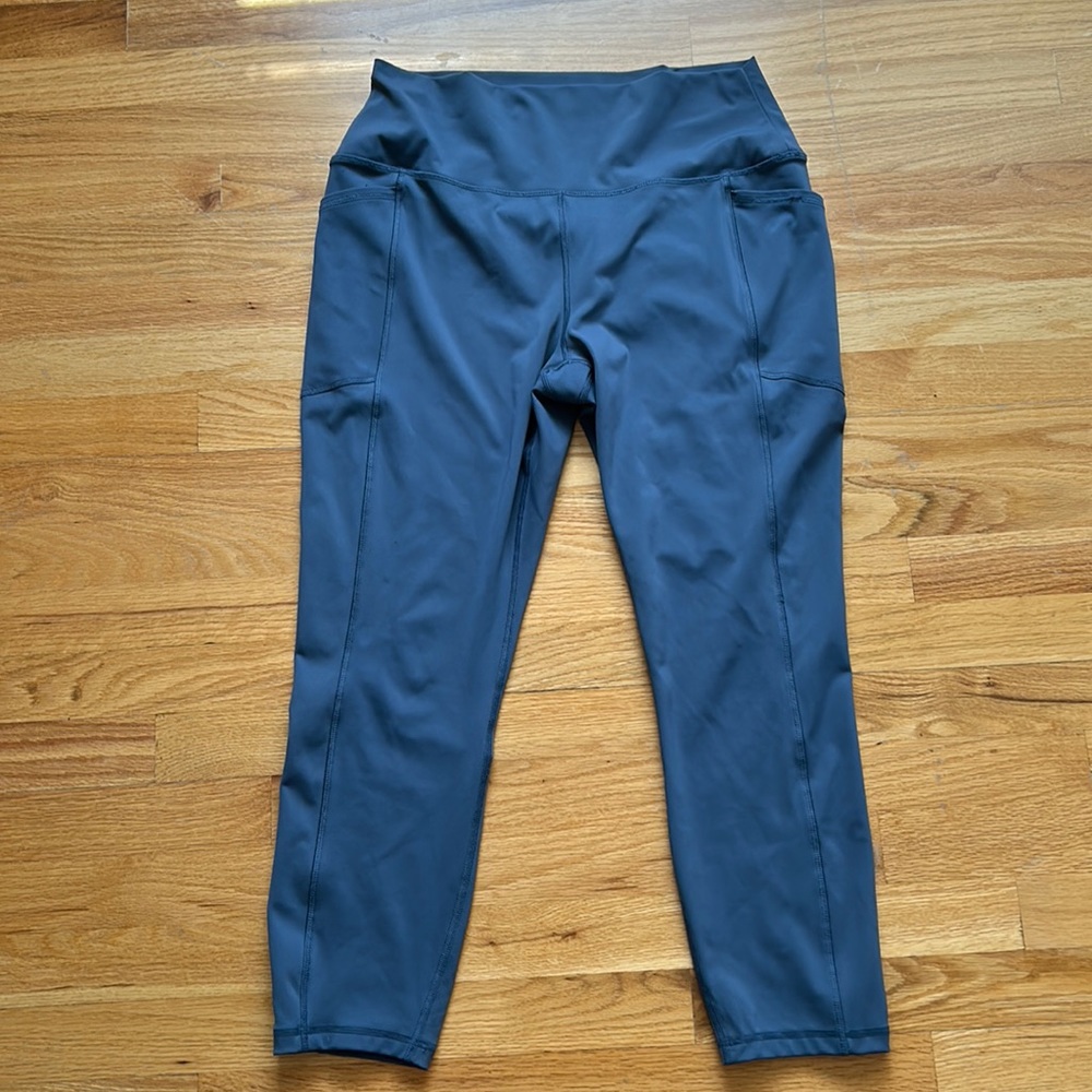 Reebok women’s workout leggings XL